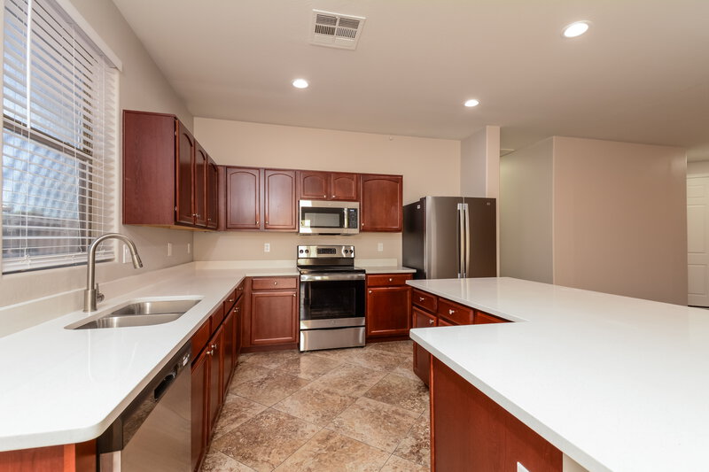 2,190/Mo, 11838 W Foothill Dr Sun City, AZ 85373 Kitchen View