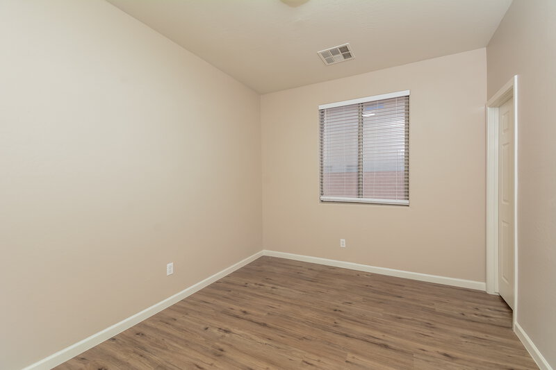 2,190/Mo, 11838 W Foothill Dr Sun City, AZ 85373 Bedroom View 2