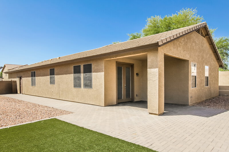 2,325/Mo, 11838 W Foothill Dr Sun City, AZ 85373 Rear View