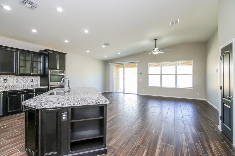 2,990/Mo, 22258 E Cherrywood CT Queen Creek, AZ 85142 Kitchen View
