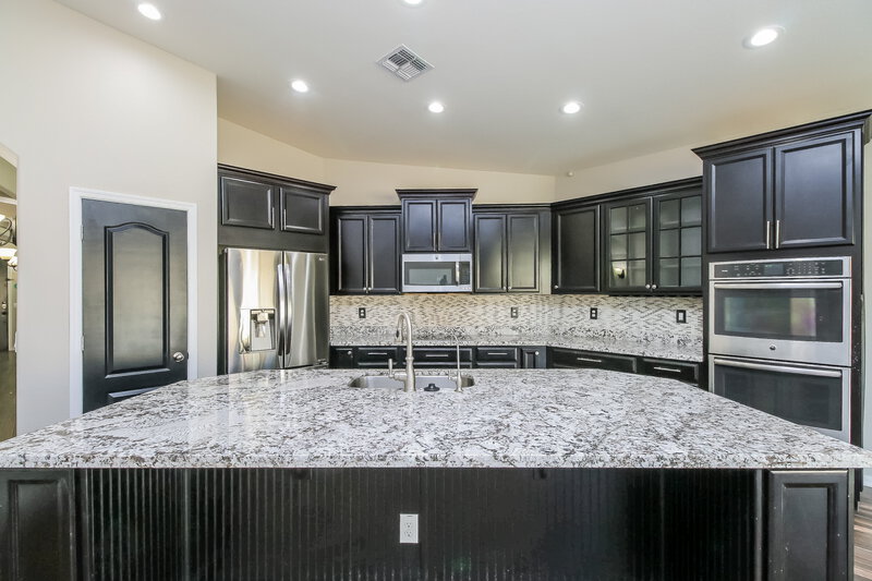 2,990/Mo, 22258 E Cherrywood CT Queen Creek, AZ 85142 Kitchen View 2