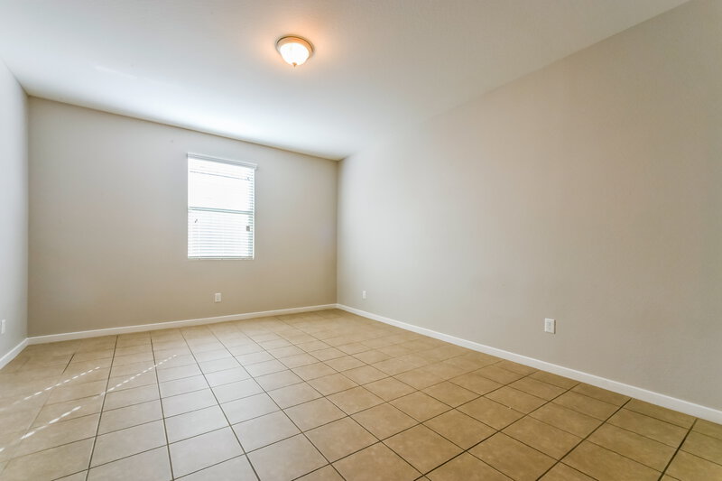 2,200/Mo, 4235 W Dayflower Dr San Tan Valley, AZ 85144 Family Room View