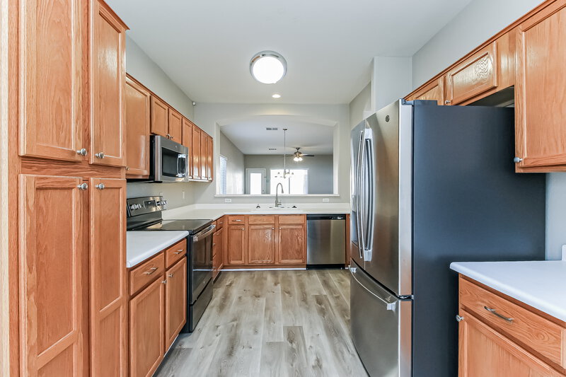 2,360/Mo, 6726 E Minton St Mesa, AZ 85215 Kitchen View