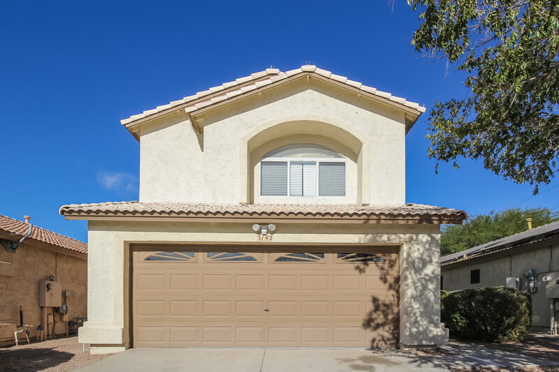 2,440/Mo, 3142 E Kristal Way Phoenix, AZ 85050 External View