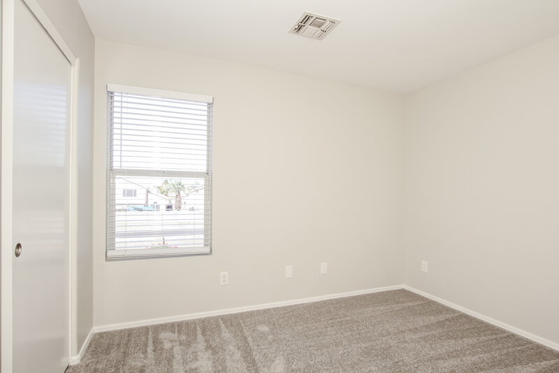 2,440/Mo, 3142 E Kristal Way Phoenix, AZ 85050 Bedroom View 3