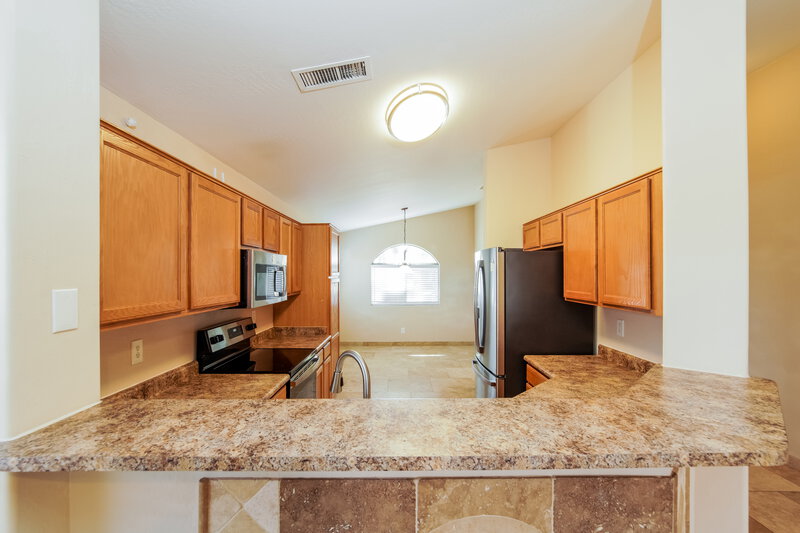 1,665/Mo, 25670 W St. Kateri Ct Buckeye, AZ 85326 Kitchen View 2