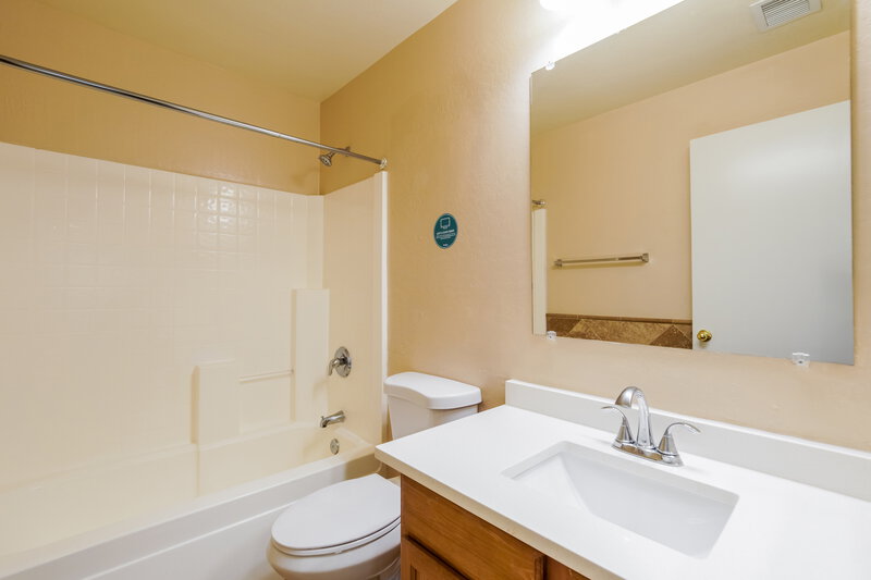 1,665/Mo, 25670 W St. Kateri Ct Buckeye, AZ 85326 Bathroom View