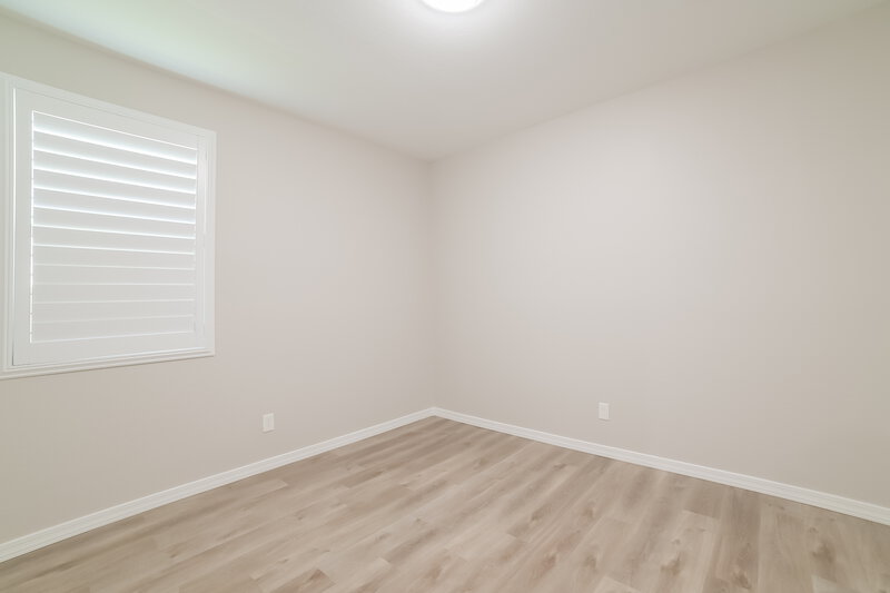 0/Mo, 3728 E Valencia Dr Phoenix, AZ 85042 Misc View 9