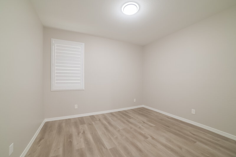 0/Mo, 3728 E Valencia Dr Phoenix, AZ 85042 Misc View 10