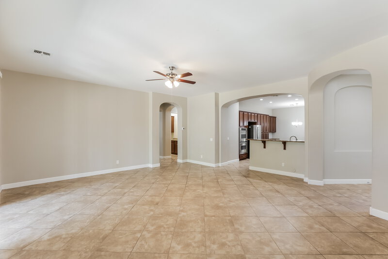 2,475/Mo, 17315 W Lincoln St Goodyear, AZ 85338 Living Room View