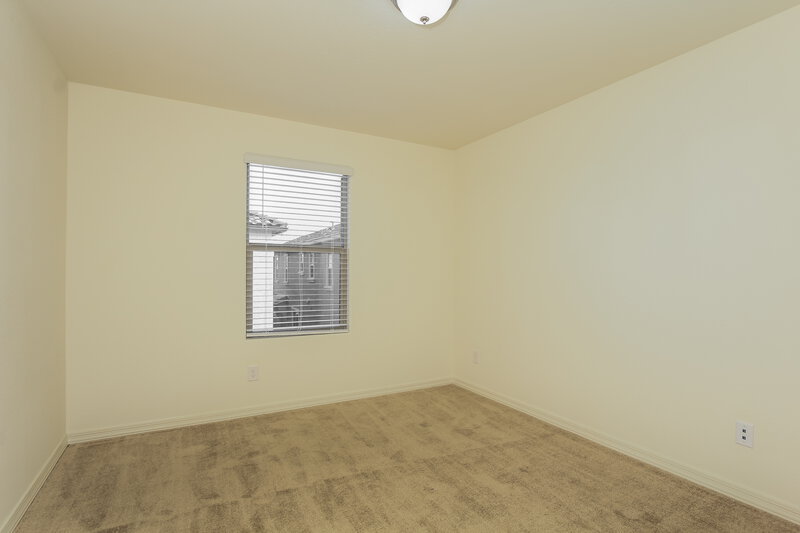 2,000/Mo, 3815 S 58th Ln Phoenix, AZ 85043 Bedroom View