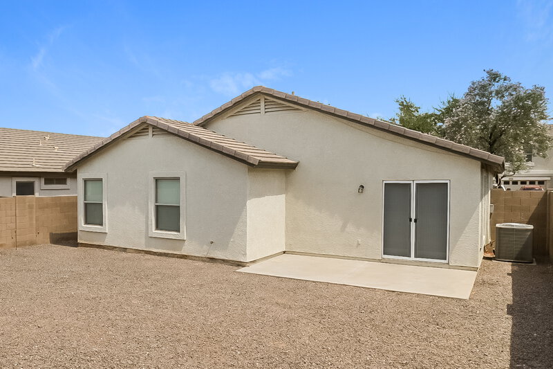 1,735/Mo, 3131 W Park St Phoenix, AZ 85041 Rear View