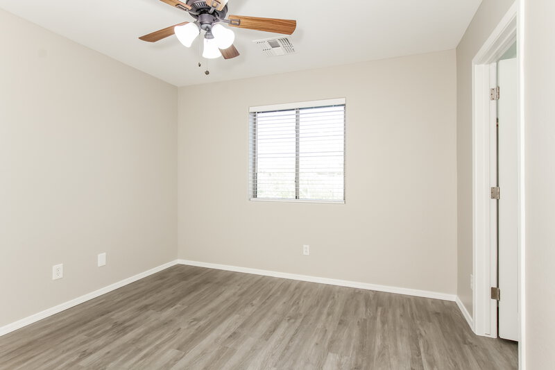 2,240/Mo, 10225 W Camelback Rd 49 Phoenix, AZ 85037 Misc View 11