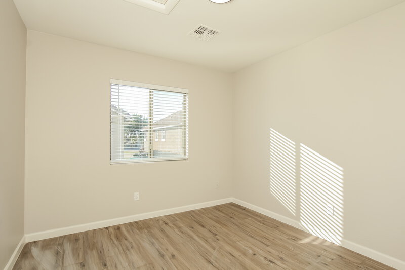 2,265/Mo, 912 E Brooke Pl Avondale, AZ 85323 Bedroom View 2