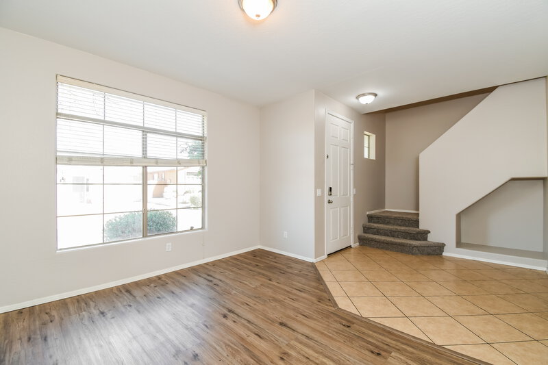 2,295/Mo, 7313 E Mills St Mesa, AZ 85207 Dining Room View