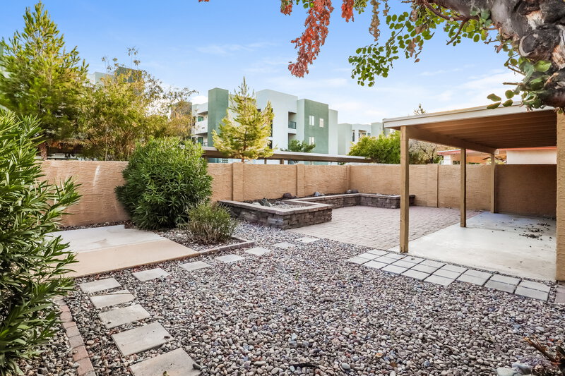 1,930/Mo, 406 E Marco Polo Rd Phoenix, AZ 85024 Exterior View