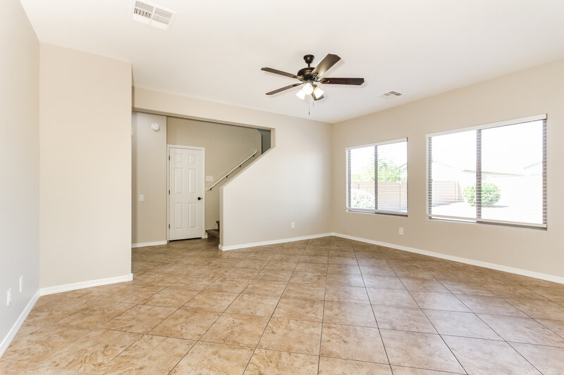 2,135/Mo, 5109 S Simon Mesa, AZ 85212 Living Room View