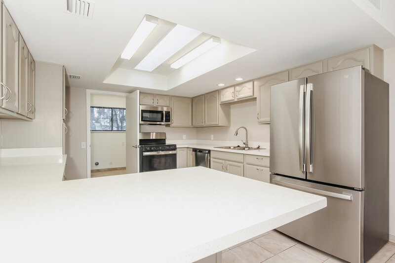3,425/Mo, 17403 E San Marcus Dr Fountain Hills, AZ 85268 Kitchen View