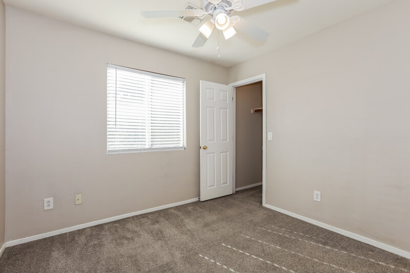 1,710/Mo, 1519 E Stirrup Ln San Tan Valley, AZ 85143 Bedroom View 2