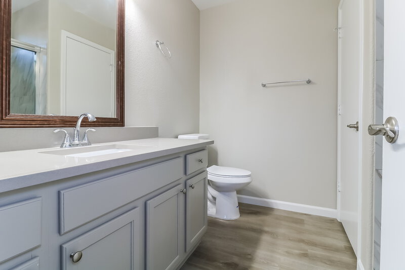 1,990/Mo, 12508 W Windsor BLVD Litchfield Park, AZ 85340 Main Bathroom View