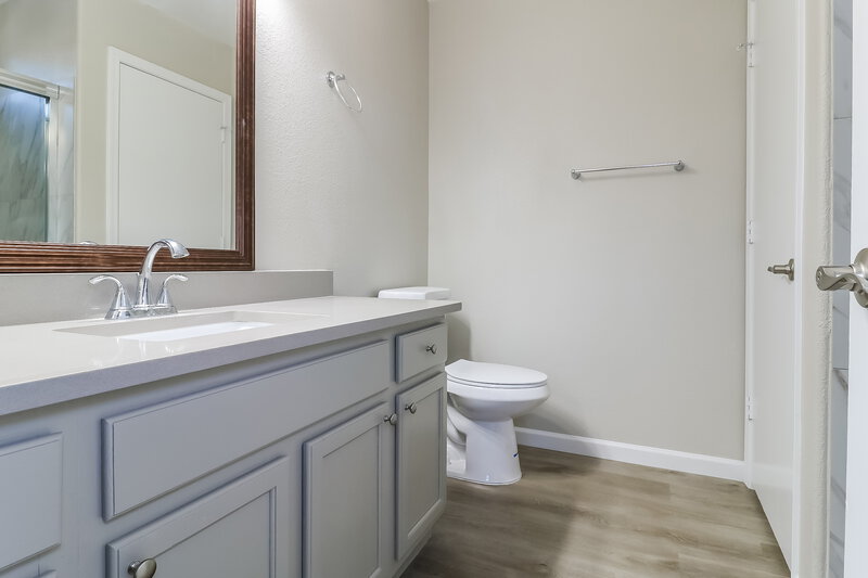 1,990/Mo, 12508 W Windsor BLVD Litchfield Park, AZ 85340 Main Bathroom View 2