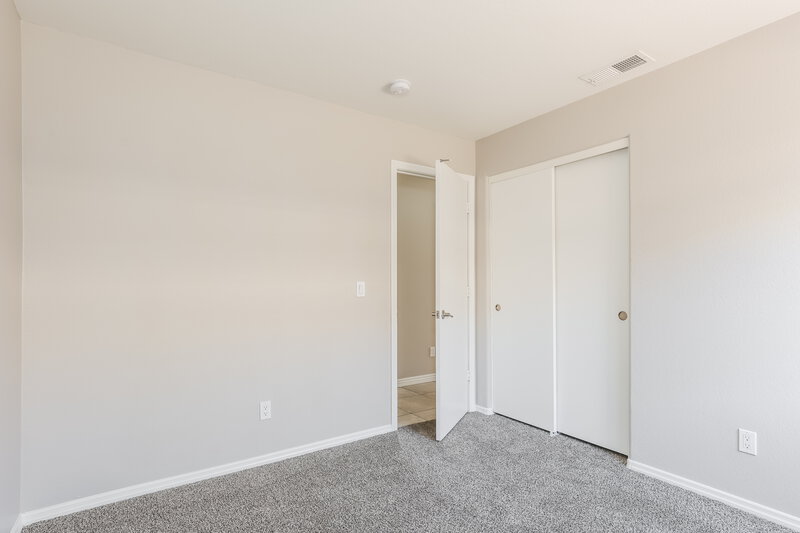 1,835/Mo, 15948 W Lundberg St Surprise, AZ 85374 Bedroom View 2