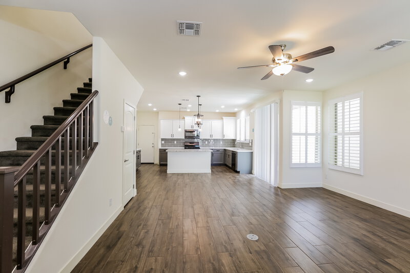 2,695/Mo, 4833 S Turbine Mesa, AZ 85212 Living Room View 2