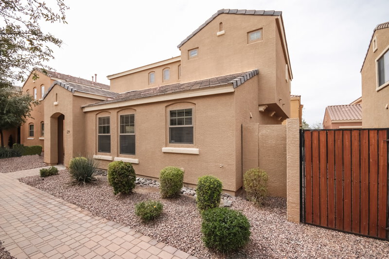 2,370/Mo, 3301 E Loma Vista St Gilbert, AZ 85295 Front View
