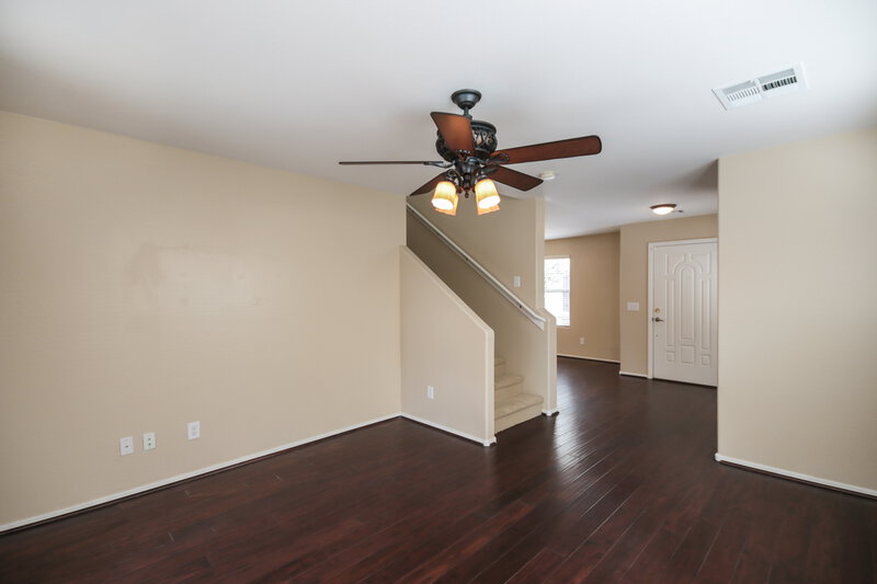 2,370/Mo, 3301 E Loma Vista St Gilbert, AZ 85295 Living Room View