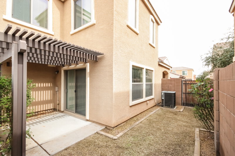 2,370/Mo, 3301 E Loma Vista St Gilbert, AZ 85295 Rear View