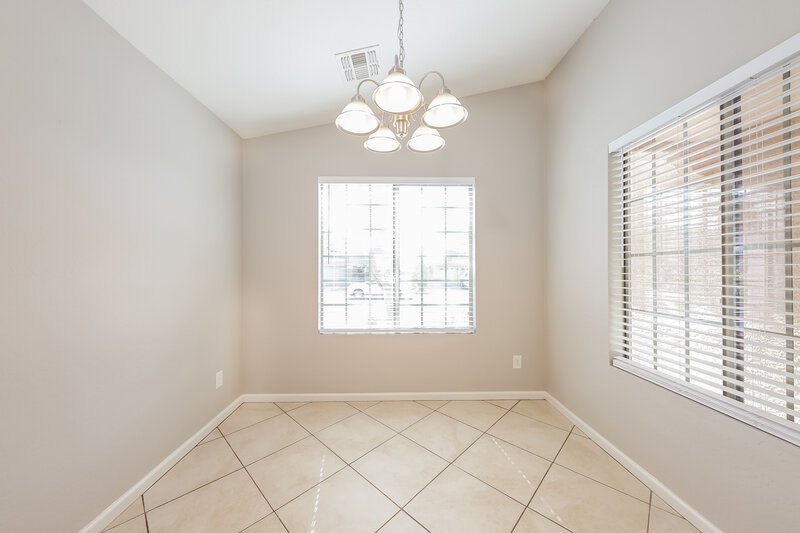 2,040/Mo, 11816 W Softwind Dr Sun City, AZ 85373 Dining Room View