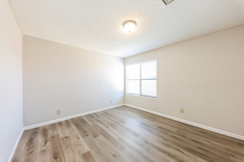 2,460/Mo, 7127 W Morrow Dr Glendale, AZ 85308 Bedroom View
