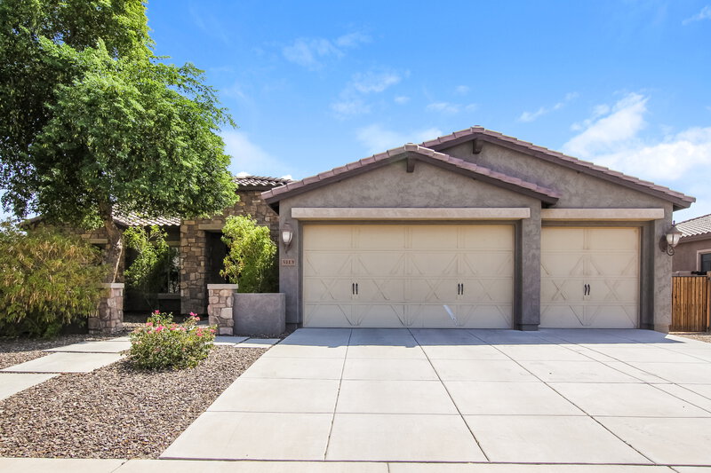 2,735/Mo, 5113 N 194th Dr Litchfield Park, AZ 85340 External View