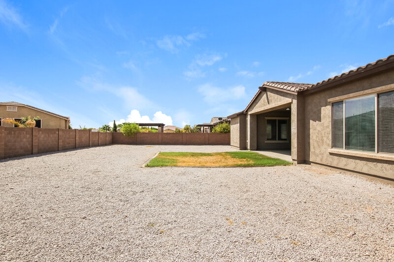 2,735/Mo, 5113 N 194th Dr Litchfield Park, AZ 85340 Rear View