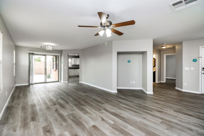 2,690/Mo, 2707 E Bart St Gilbert, AZ 85295 Living Room View