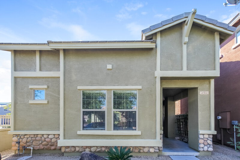 2,435/Mo, 4361 E Selena Drive Phoenix, AZ 85050 External View