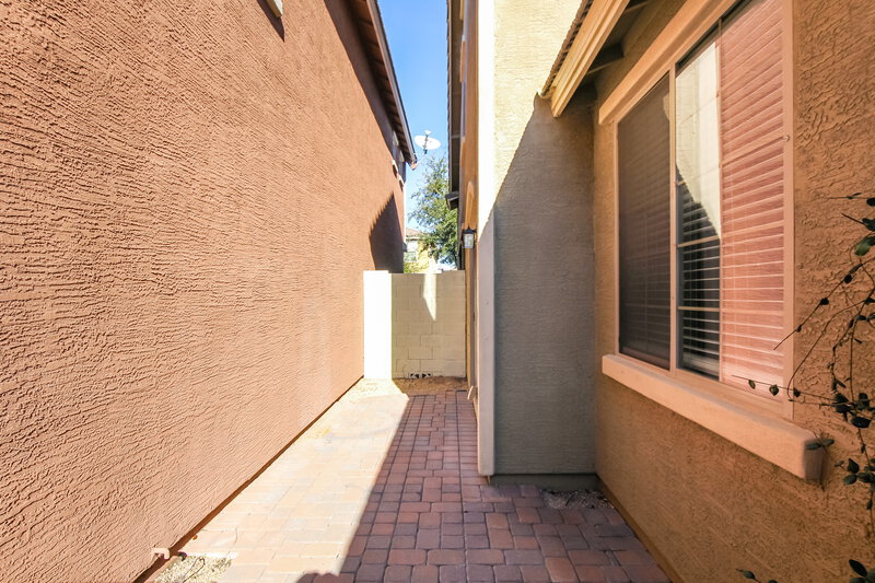 2,435/Mo, 4361 E Selena Drive Phoenix, AZ 85050 Rear View