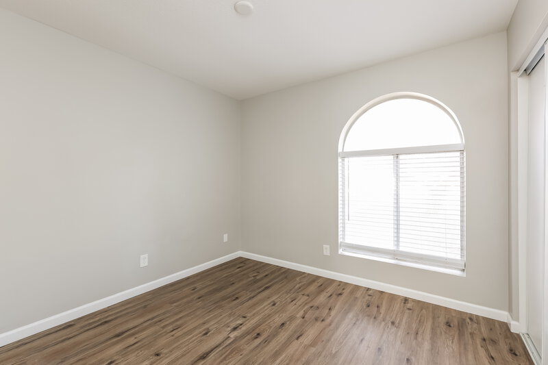 1,930/Mo, 6601 W Desert Cove Ave Glendale, AZ 85304 Bedroom View 2