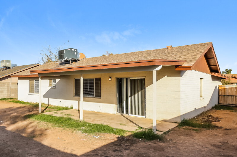 1,930/Mo, 6601 W Desert Cove Ave Glendale, AZ 85304 Rear View