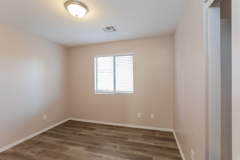 1,875/Mo, 7302 S 253rd Ave Buckeye, AZ 85326 Bedroom View 3
