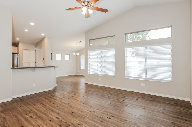 2,505/Mo, 6794 W Quail Ave Glendale, AZ 85308 Misc View 3