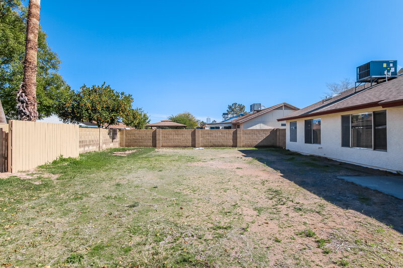 2,205/Mo, 208 W Oraibi Dr Phoenix, AZ 85027 Exterior View