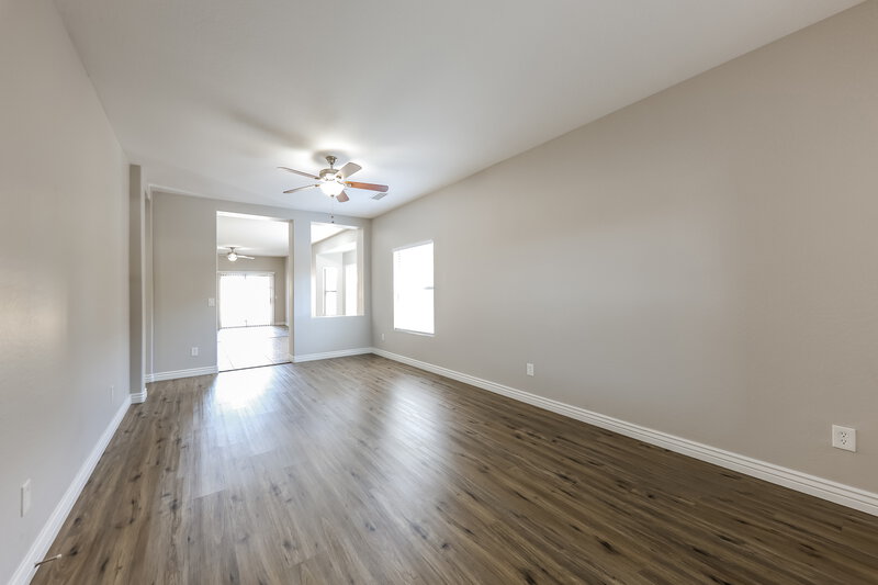 2,270/Mo, 13758 W Port Royale Ln Surprise, AZ 85379 Living Room View