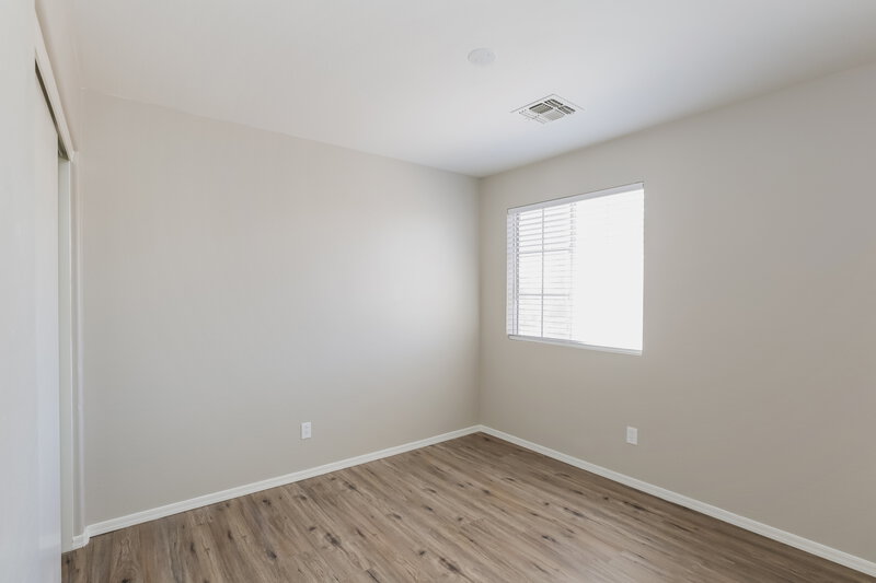2,225/Mo, 225 N 223rd Ave Buckeye, AZ 85326 Bedroom View 3