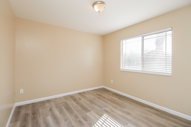 2,040/Mo, 2024 E Appaloosa Rd Gilbert, AZ 85296 Bedroom View 2