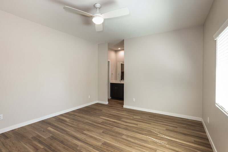 0/Mo, 14251 N. 7th Street 2 Phoenix, AZ 85022 Main Bedroom View