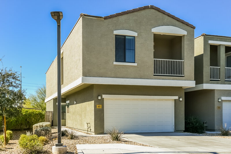 2,200/Mo, 18777 N 43rd Avenue, 40 Glendale, AZ 85308 External View