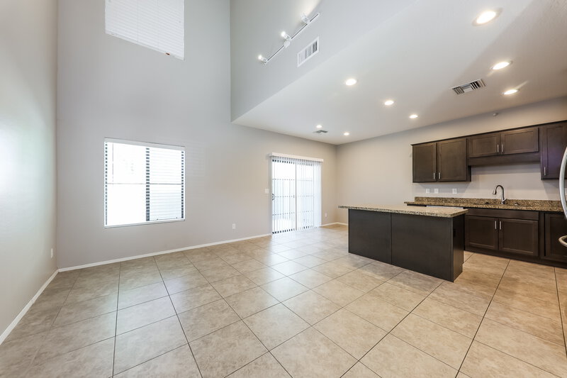 1,945/Mo, 18777 N 43rd Avenue, 40 Glendale, AZ 85308 Living Room View