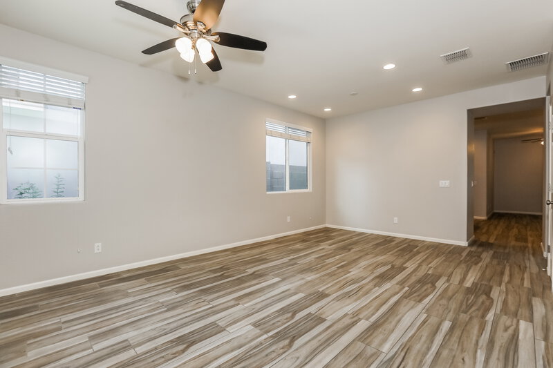2,340/Mo, 7414 E Onza Ave Mesa, AZ 85212 Living Room View