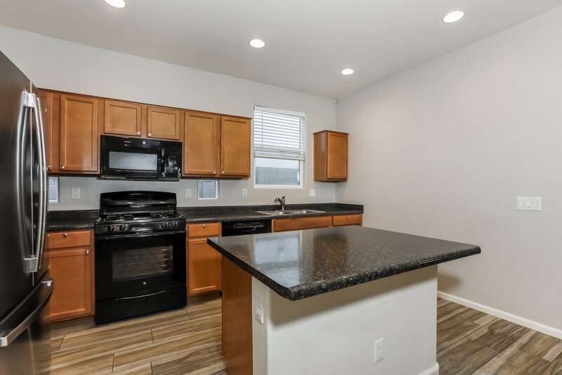 2,340/Mo, 7414 E Onza Ave Mesa, AZ 85212 Kitchen View 2